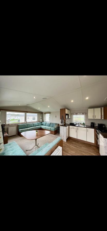 Tarka Holiday Park Ashford  Exterior foto